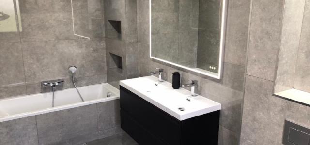 Pose de carrelage dans une salle de bain sur Lyon et alentours
